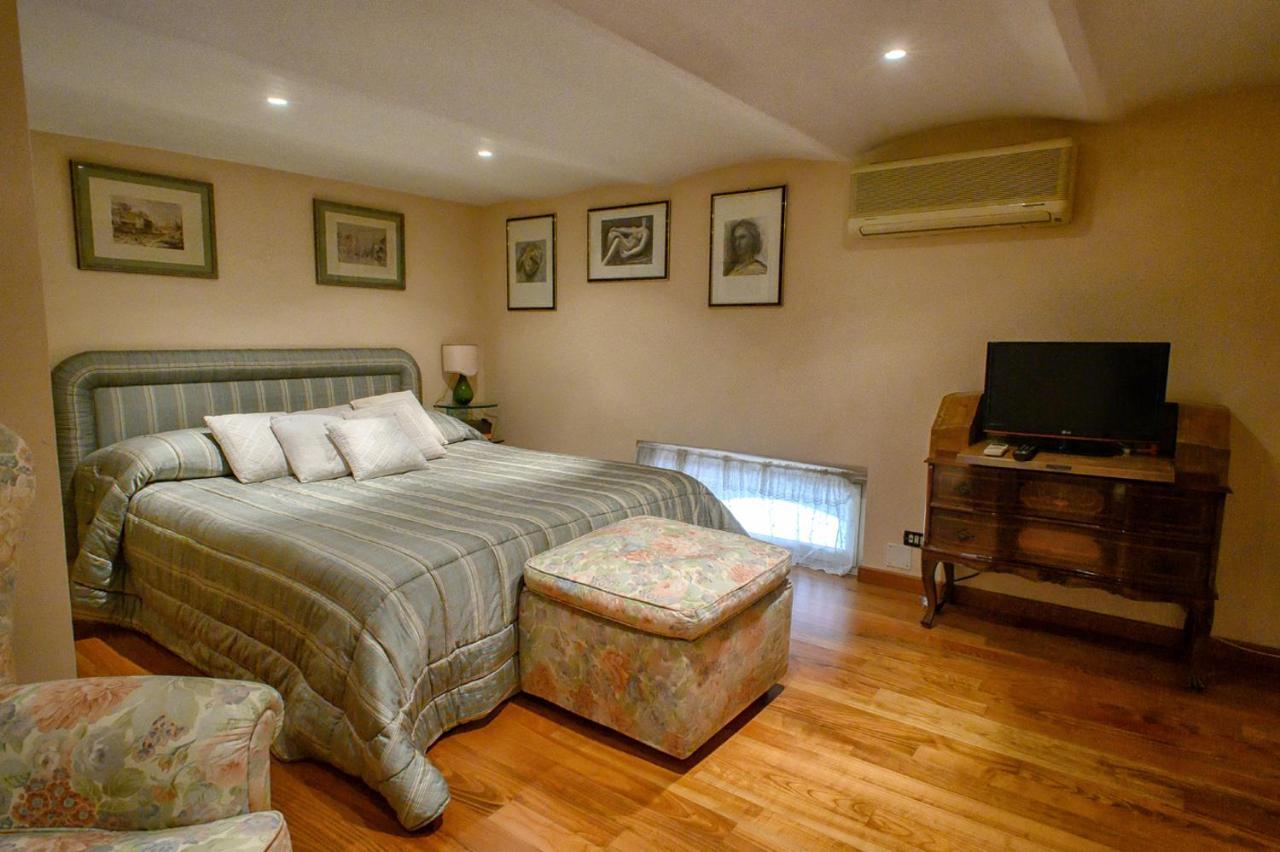 Apartment Roma Deluxe Bagian luar foto